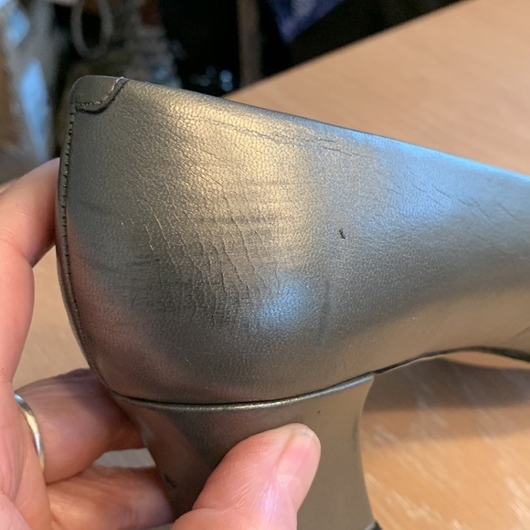 Caressa East Leather Oakley Chunky Heel Pewter color 2.5” heels, some wear - Picture 10 of 12